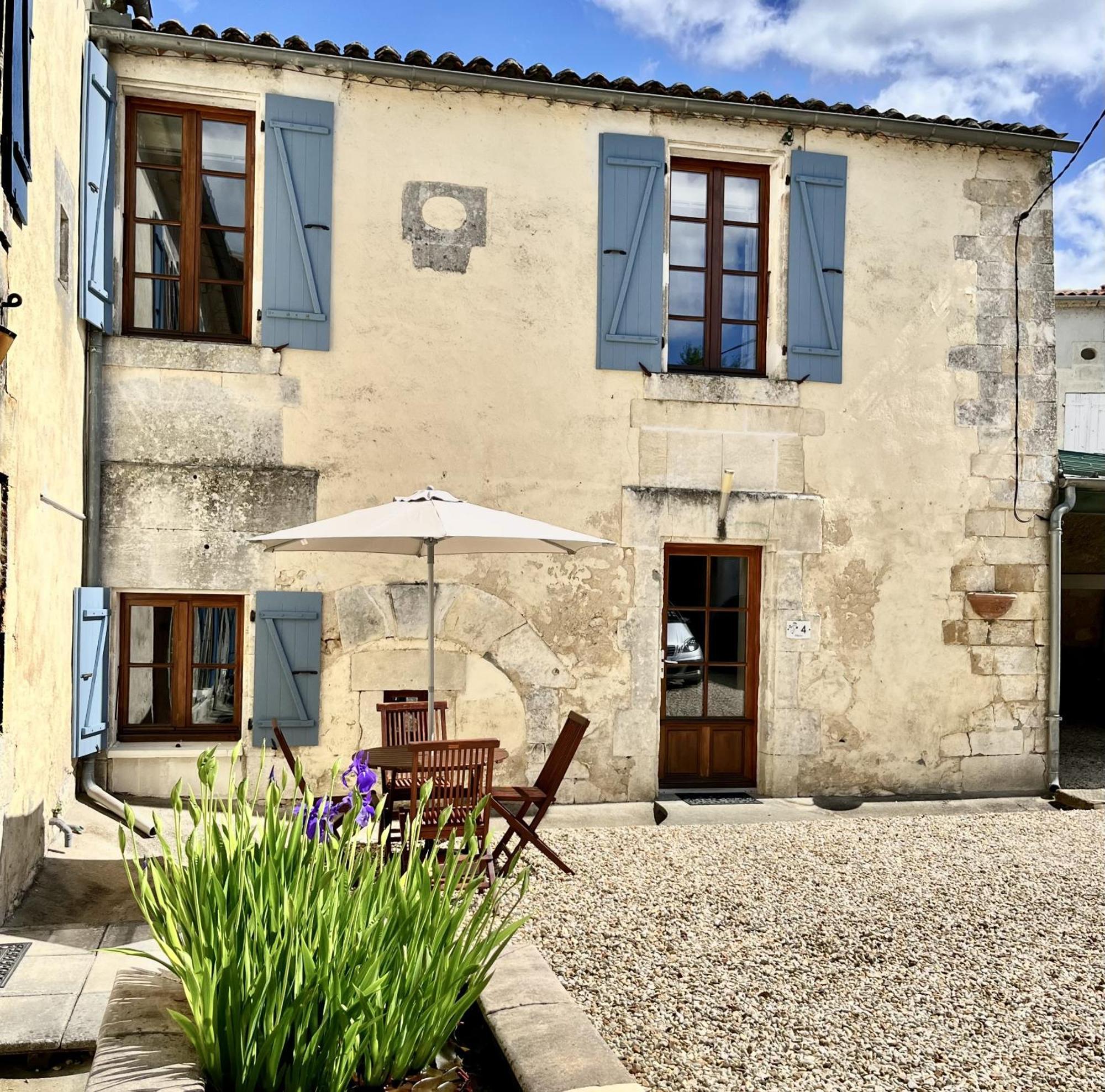 Villa Petit Moulin De Veillard Bourg-Charente Exterior foto